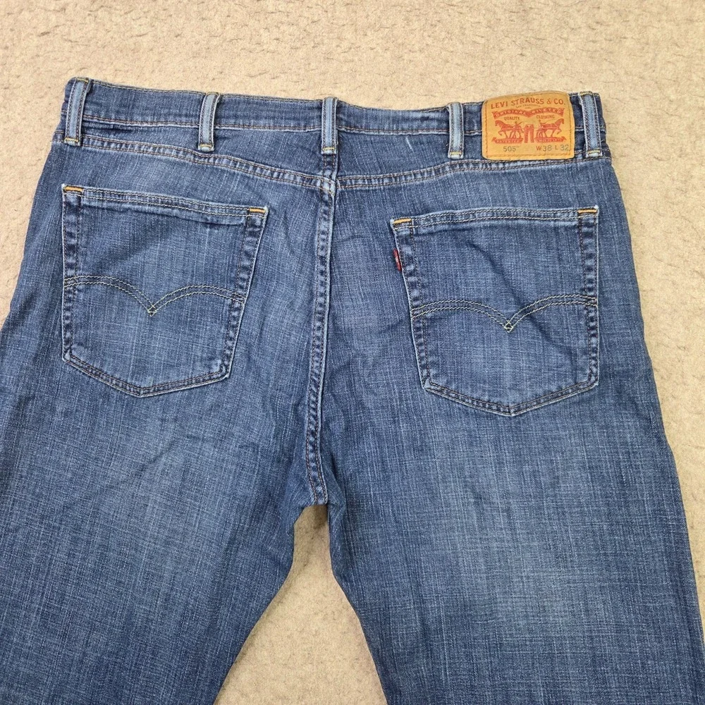 Levi's 505 Jeans Mens 38x32 Blue Denim Regular Fit Straight Leg Stretch Workwear